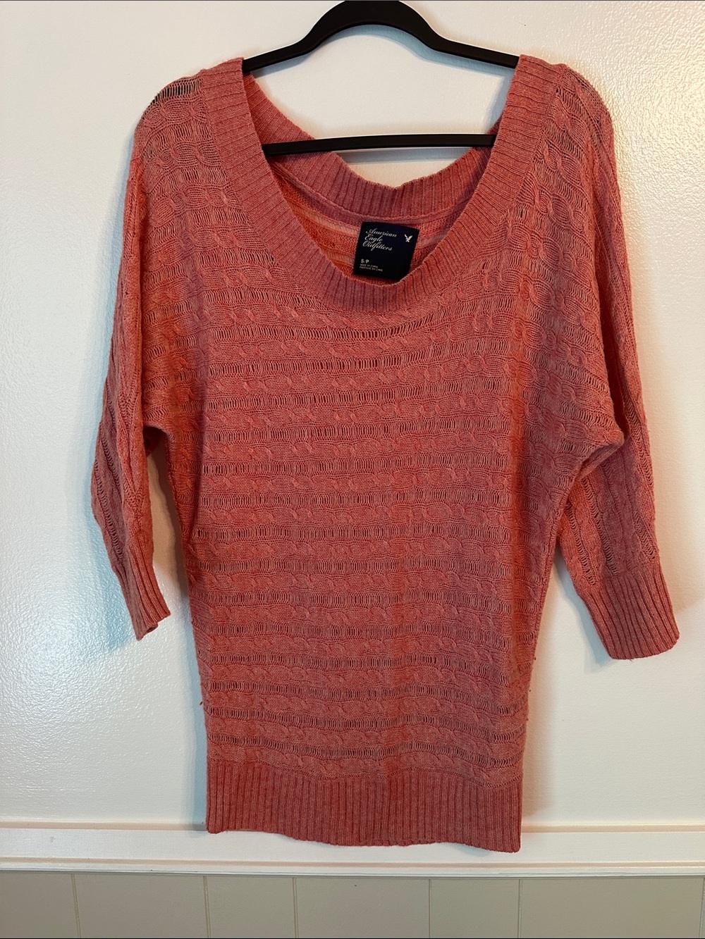 American Eagle Outfitters Cable-Knit Scoop Neck Sweater Size S in Coral